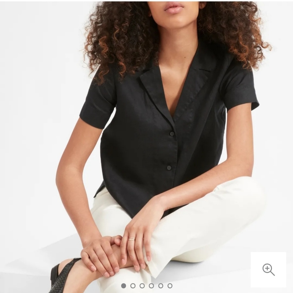 The Linen Top Notch Short Sleeve Shirt - Black